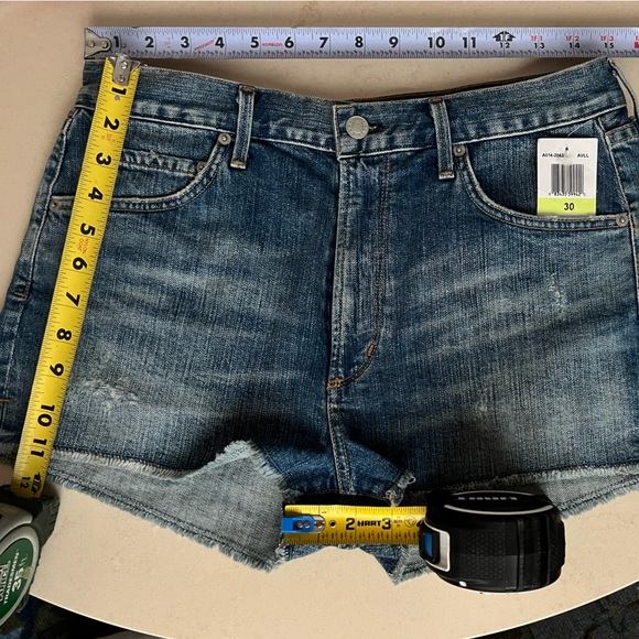 🆕 Agolde Anja High Waist Cut-Off Short | Size 30 | Asheville | A Gold E NEW/NWT - Picture 6 of 17